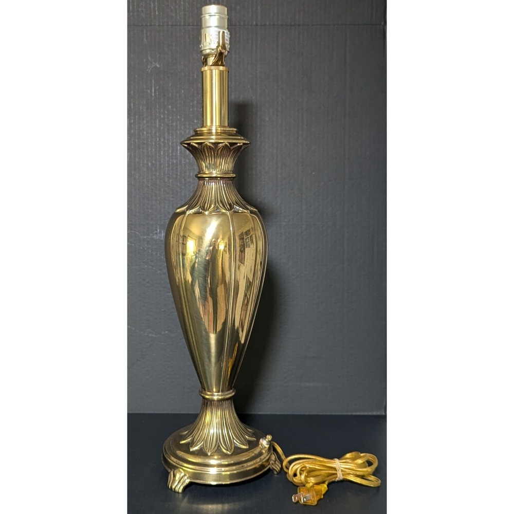 Vintage Rembrandt Solid Brass Footed Table Lamp 22 1/2" Tall No Harp or Finial